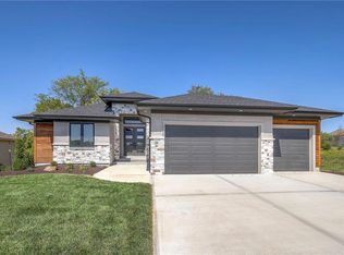 1012 Wilds Pkwy, Greenwood, MO 64034