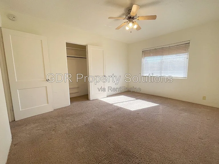 5703 Princess Jeanne Ave NE — Photo 14