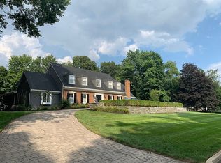 829 Stonewall Ct, Franklin Lakes, NJ 07417