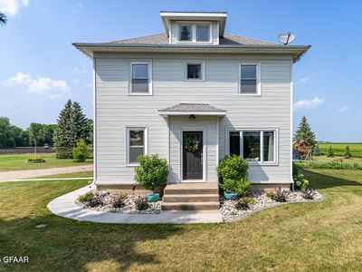 Xx Farmhouse To Be Moved, Minto, ND, 58261