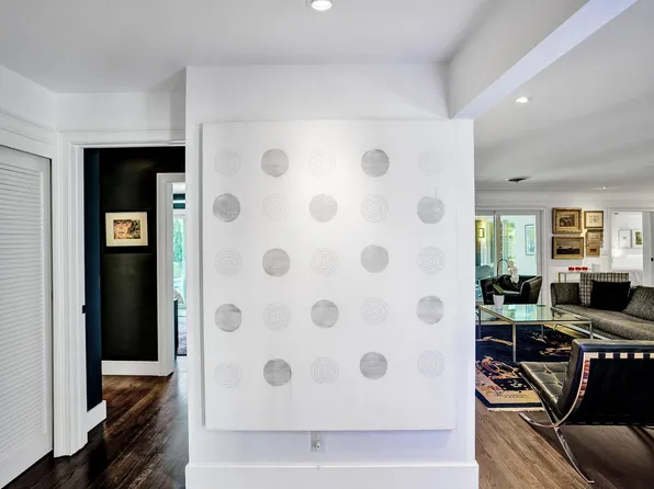 2113 NE 17th Avenue, Wilton Manors, FL 33305