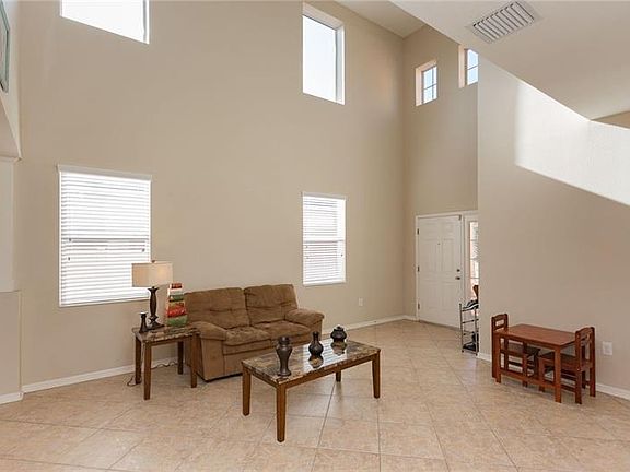3rd image of 7564 Forest Mere Dr