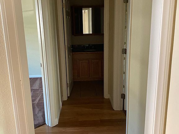 4th image of 4110 Ocean View Blvd #4110