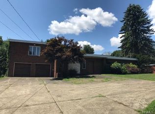 54 John St, New Windsor, NY 12553