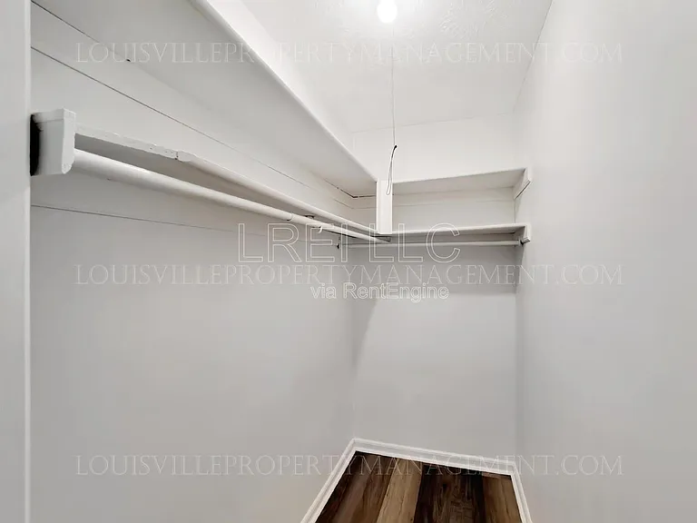 160 W Blue Lick Rd #8 — Photo 8