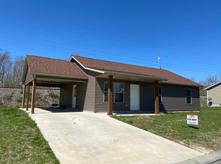 1817 Bridge St, Marion, IL 62959