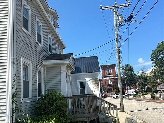 3rd image of 5 School St APT 3