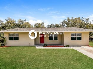 2012 Live Oak Dr, Plant City, FL 33566