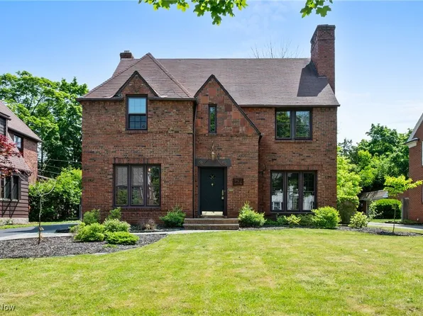 3677 Traver Rd, Shaker Hts, OH 44122