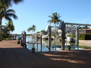 401 Cristobal St, Naples, FL 34113