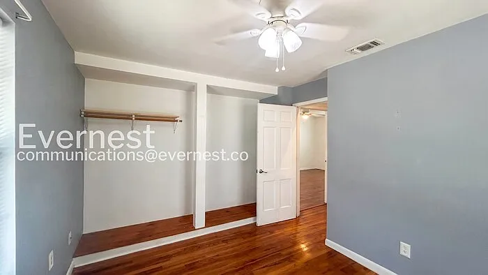 118 Cravens Ave — Photo 8