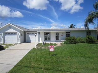 226 S Waterway Dr, Pt Charlotte, FL 33952