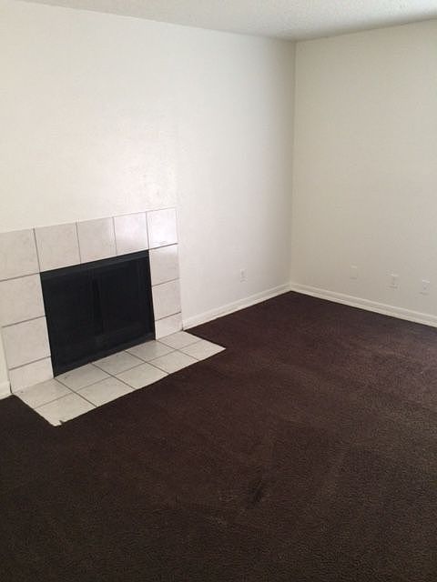 1st image of 224 Lake Meadows Dr