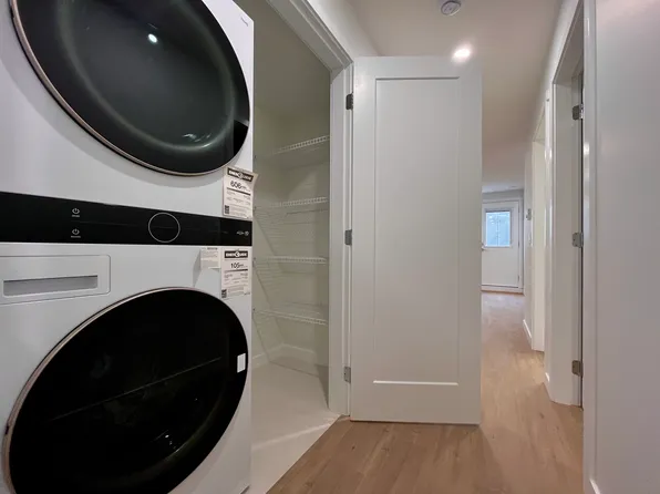 (undisclosed Address), Langley, BC V2Y 2V1