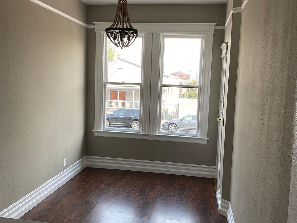 1st image of 1731 Oakdale Ave
