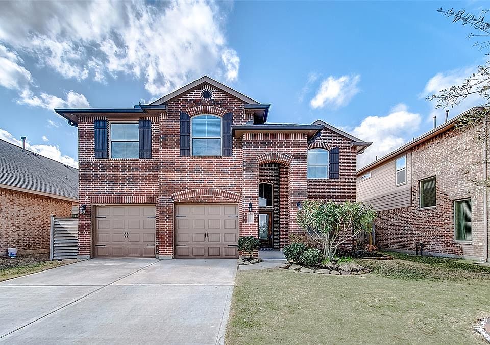 1st image of 25407 Farrier Dr