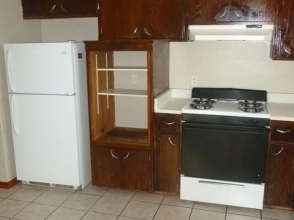 3rd image of 7421 N Teutonia Ave APT 3