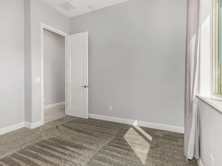11905 W Creosote Dr — Photo 26