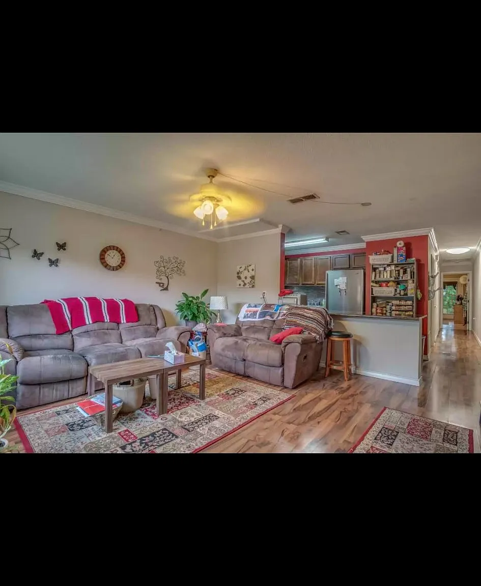 510 Schneider Dr — Photo 3
