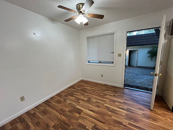 4th image of 755 Whittier St #757