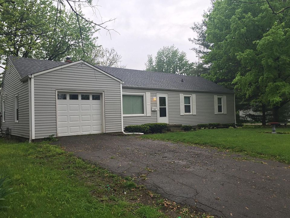 1st image of 1621 E Edwards Ave