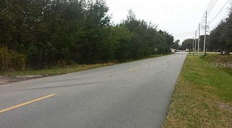 2nd image of 1515 Simmons Rd