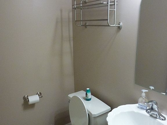 3rd image of 2932 S Wentworth Ave Unit 2NW