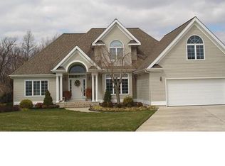 79 N Running Brook Ct, Dover, DE 19904