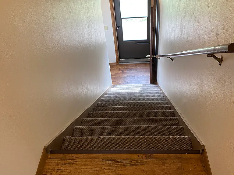 543 Ashbury Dr — Photo 18