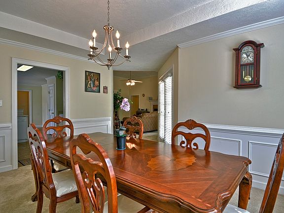 5th image of 5062 Sussex Dr