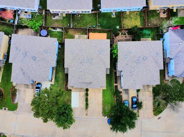 16526 Cairngrove Ln, Houston, TX 77084