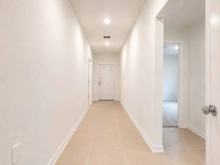 5153 Green Belt Dr — Photo 25