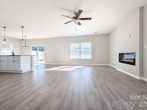 4th image of 13123 Hamilton Rd