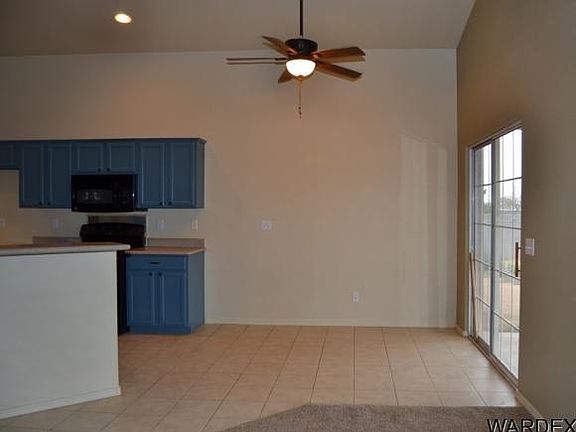 5th image of 3704 N Rainbow Dr