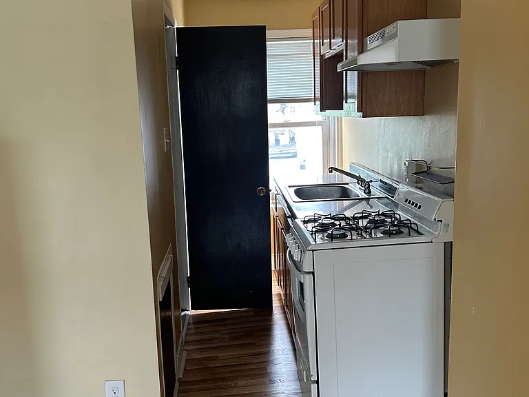 1204 S 15th St #2F — Photo 6