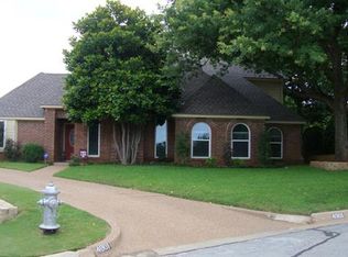 4901 Rockford Ct, Arlington, TX 76017