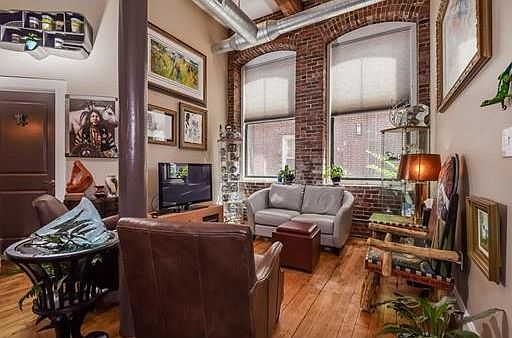 3rd image of 281 Essex St #103