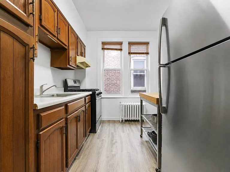 2709 Newtown Ave #1 — Photo 8