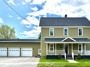 91 N Gordon St, Gouverneur, NY 13642