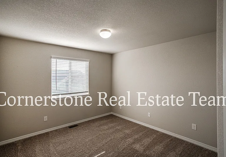 10758 Saco Dr — Photo 26