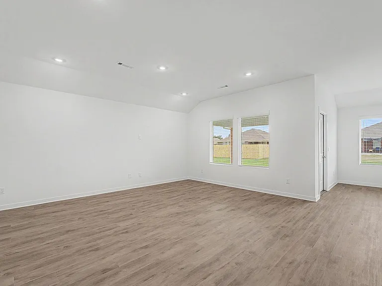 541 Nevada St — Photo 5