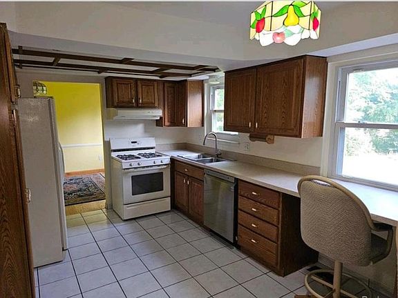 5th image of 1446 Shaker Dr