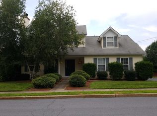 2 Chester Acres Blvd, Chester, NY 10918