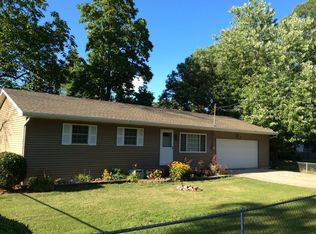 7020 W 128th Ave, Cedar Lake, IN 46303