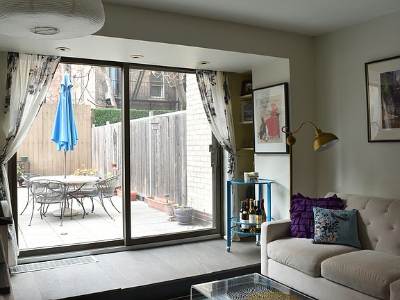 3rd image of 230 E 15th St APT 1E