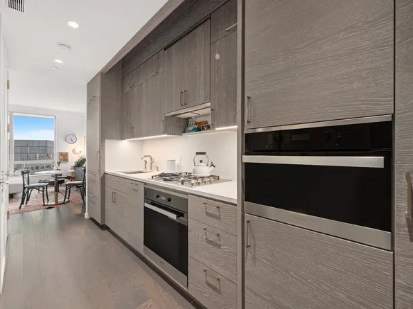 138 Willoughby Street image 5 of 6