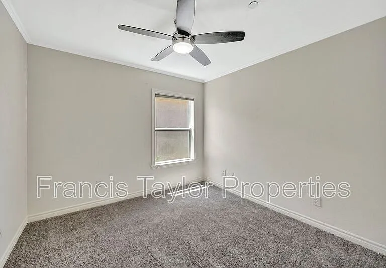 148 Elora Ln — Photo 13