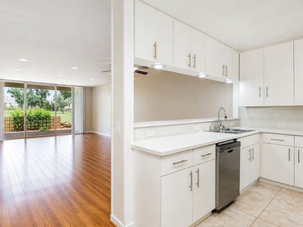 520 E Murray Canyon Dr #2B-2Ba-1605Sqft