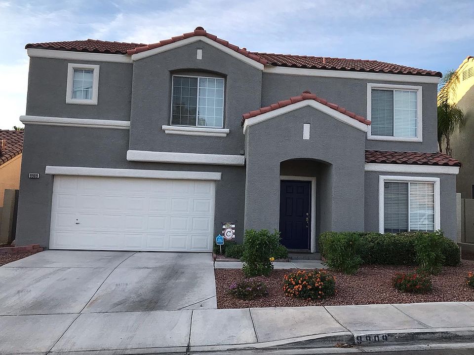 1st image of 9909 Garamound Ave