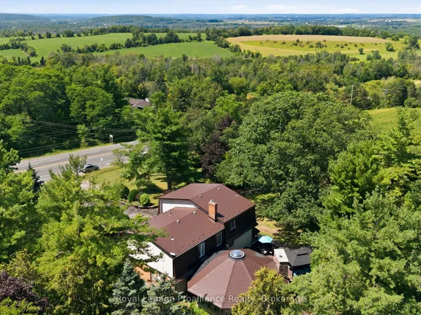 1698 Foxboro Stirling Rd, Quinte West, ON K0K 3E0